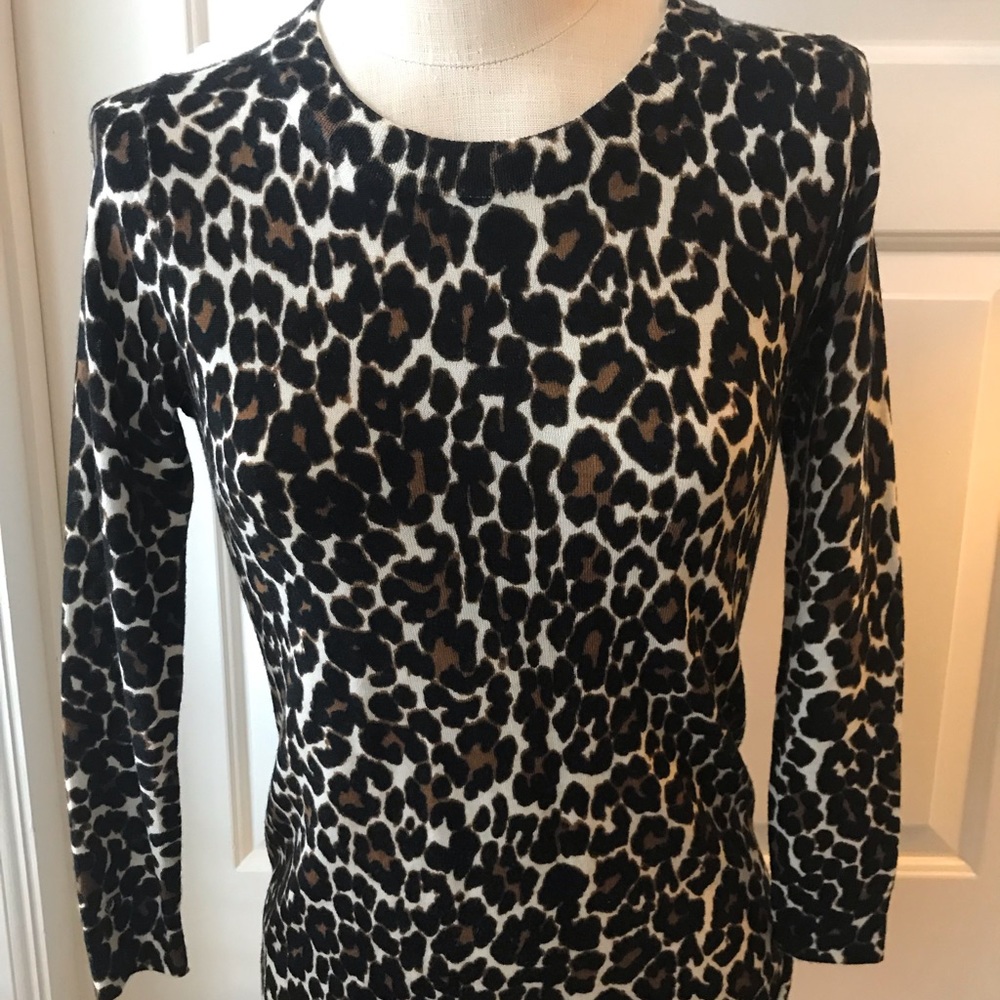 Long sleeve sweater